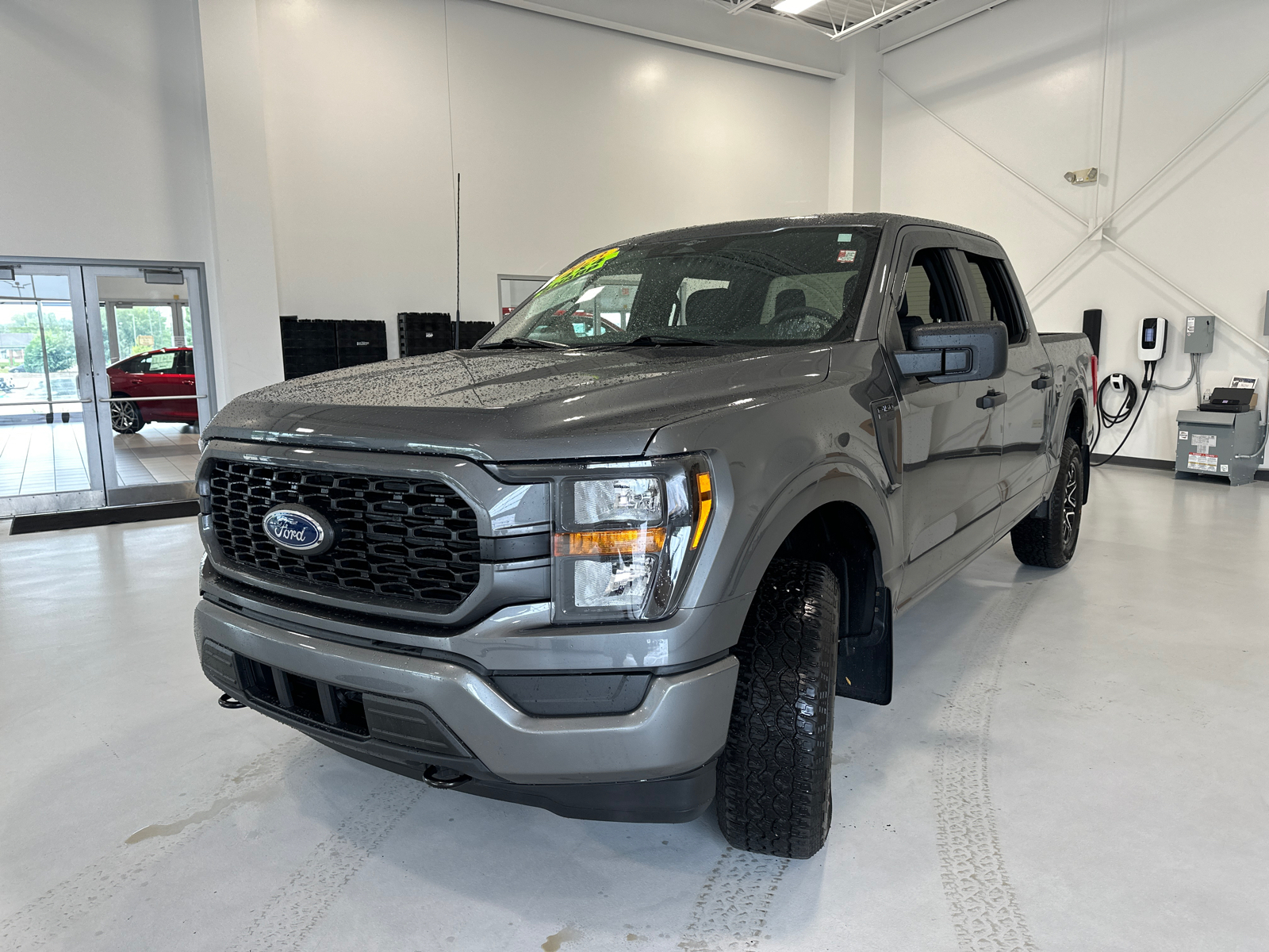 2023 Ford F-150 XL 10