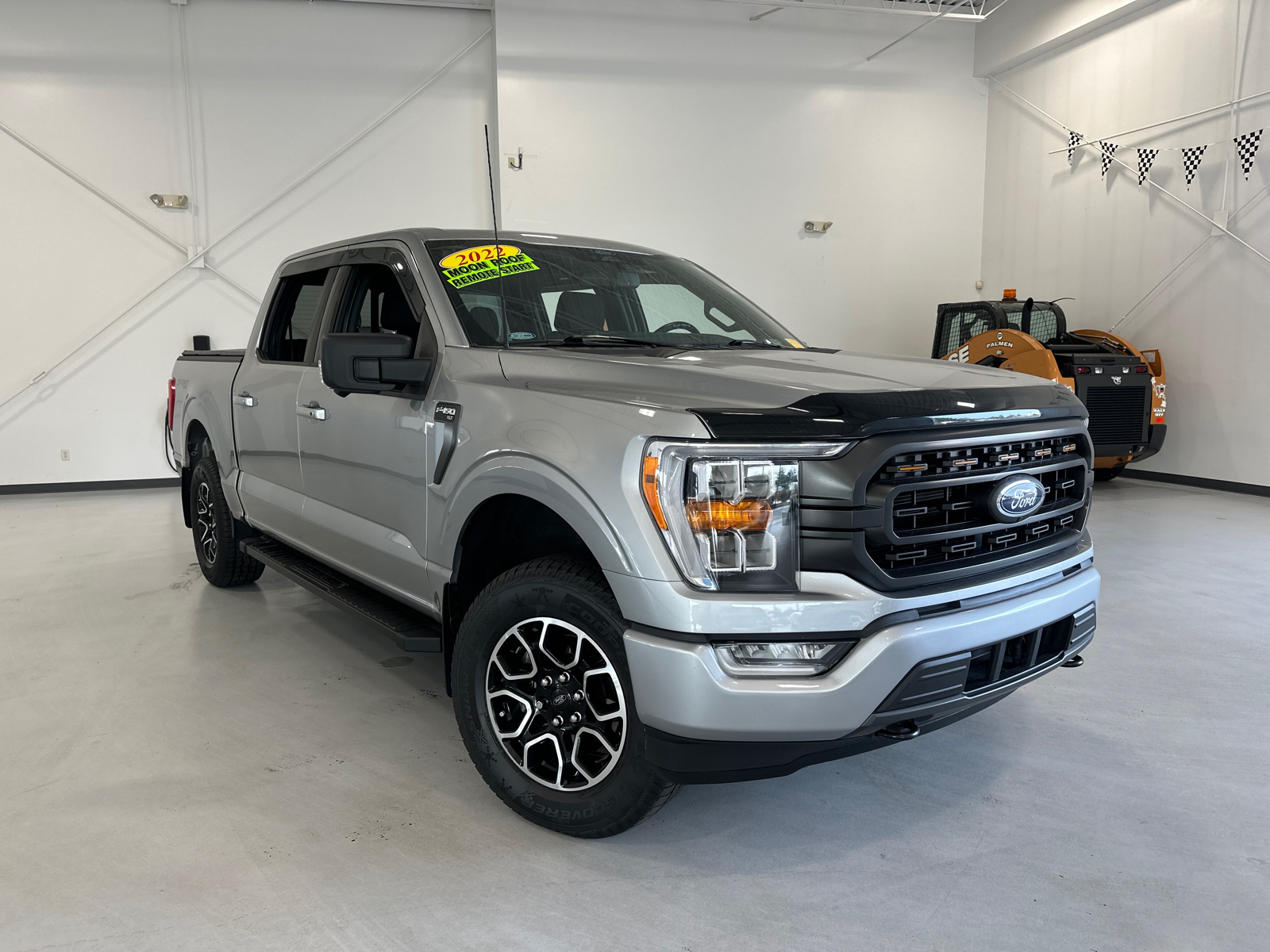 2022 Ford F-150 XLT 4