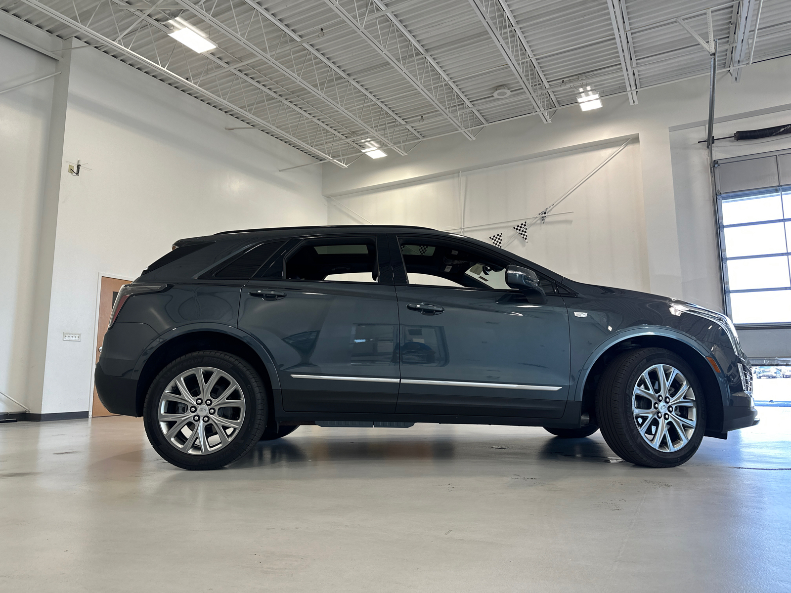 2021 Cadillac XT5 Sport 4