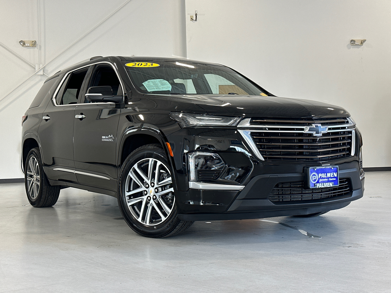 2023 Chevrolet Traverse High Country 1