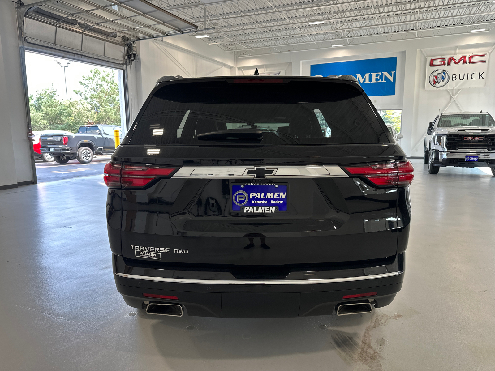 2023 Chevrolet Traverse High Country 7