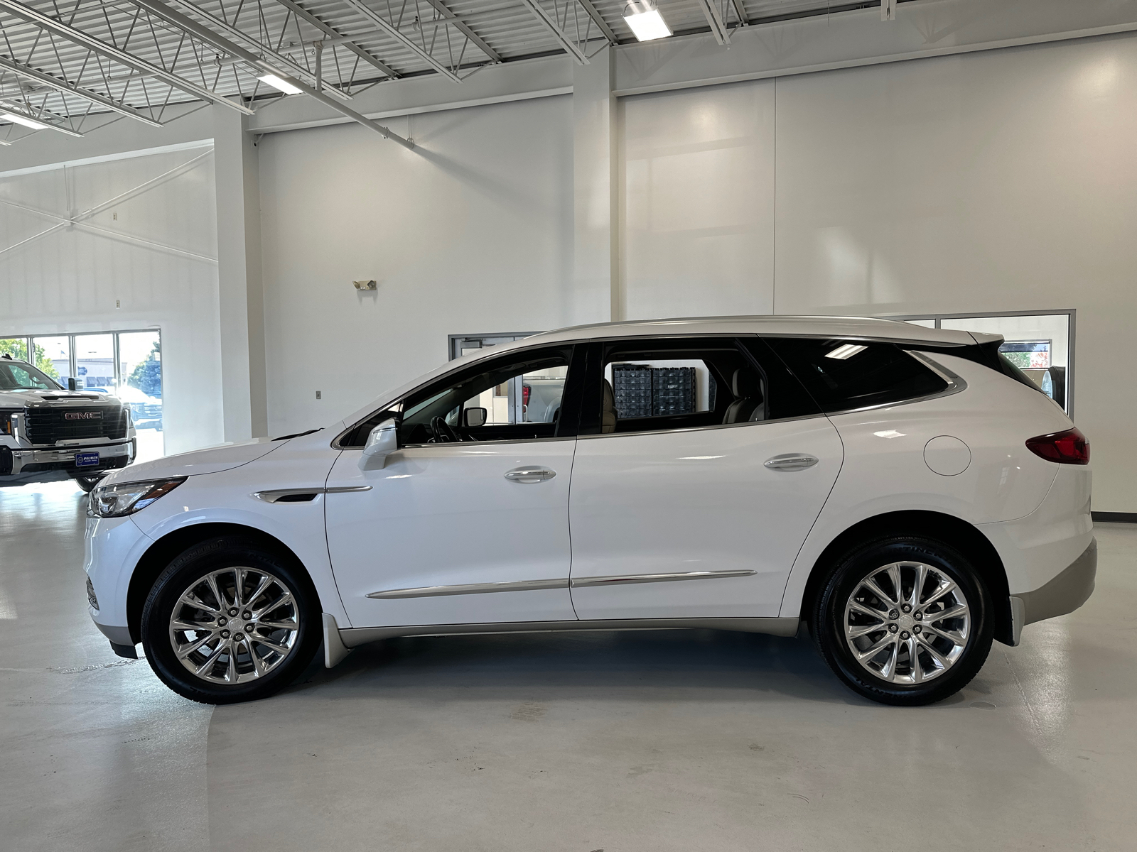 2021 Buick Enclave Essence 9