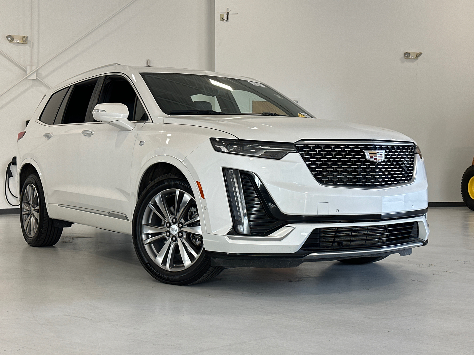 2022 Cadillac XT6 Premium Luxury 1