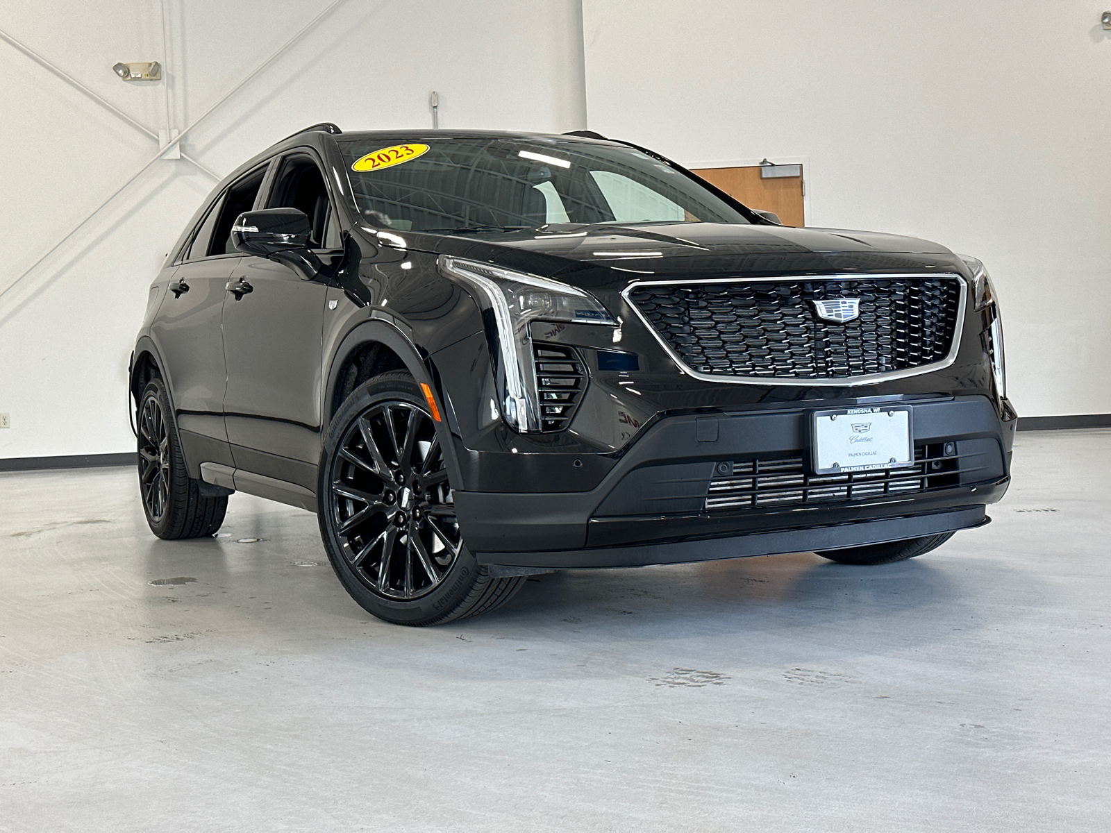 2023 Cadillac XT4 Sport 1