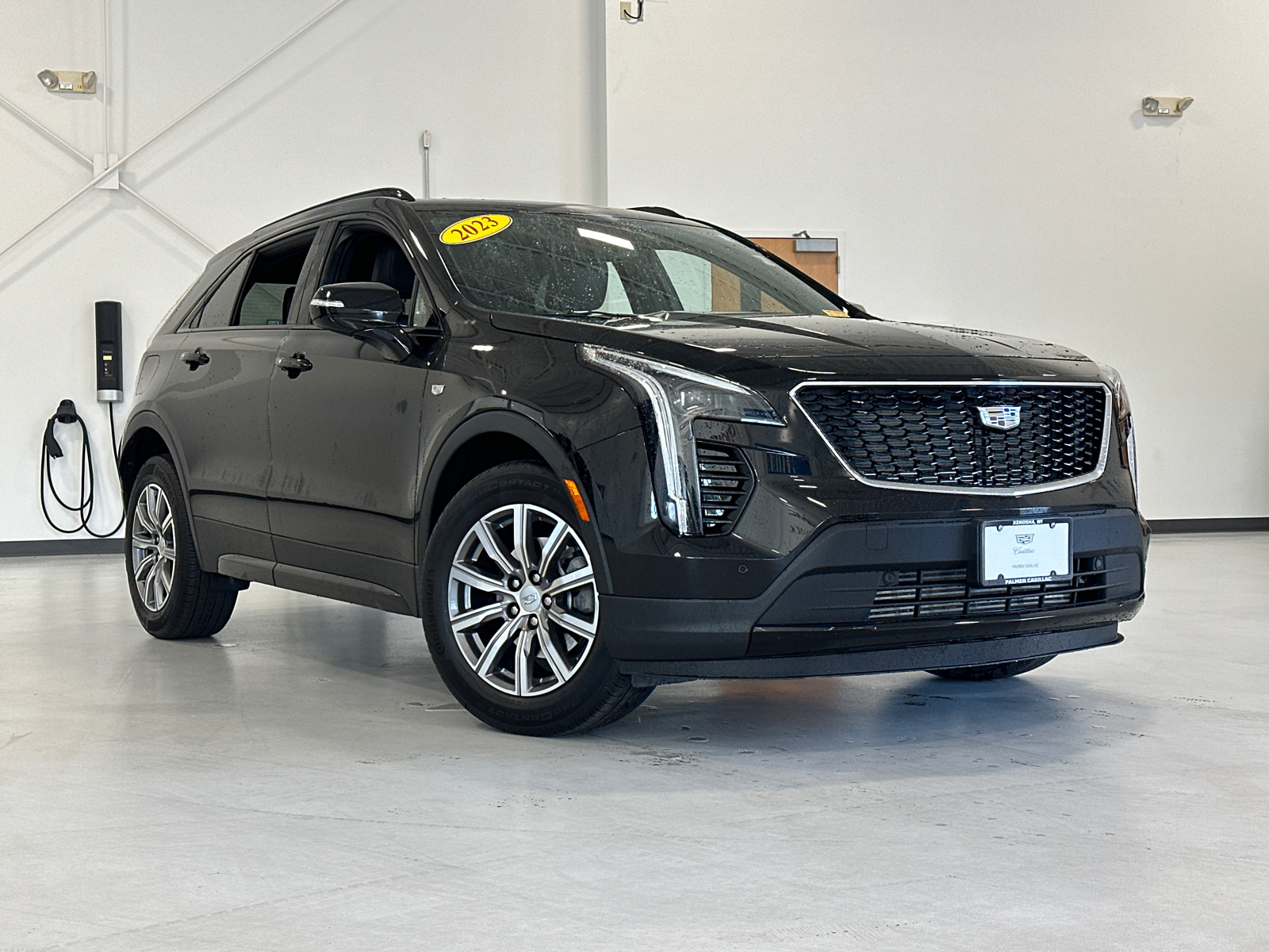 2023 Cadillac XT4 Sport 1