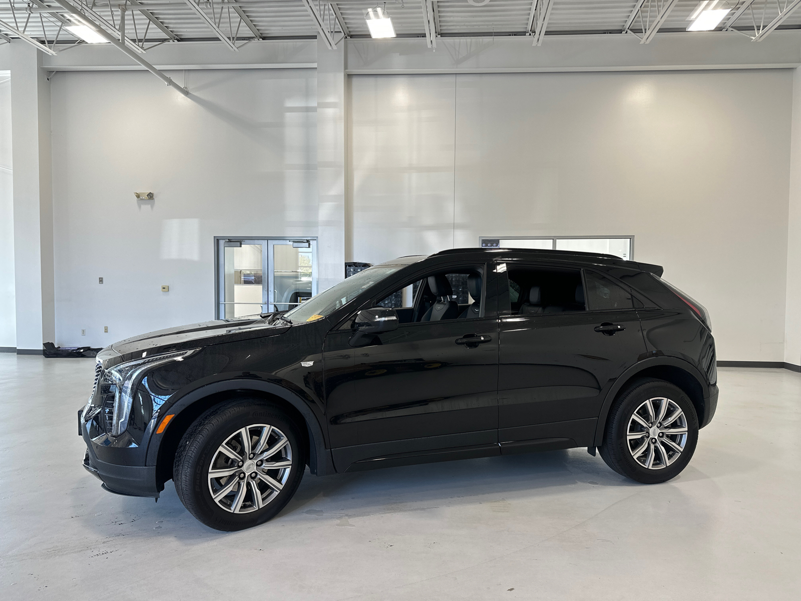 2023 Cadillac XT4 Sport 5