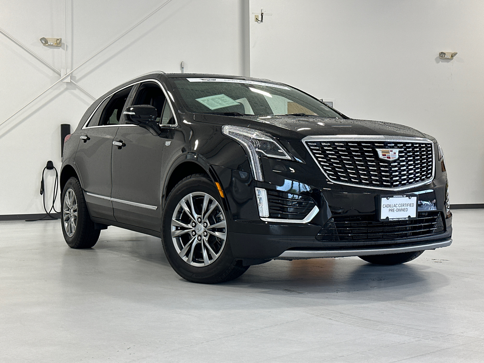 2021 Cadillac XT5 Premium Luxury 1