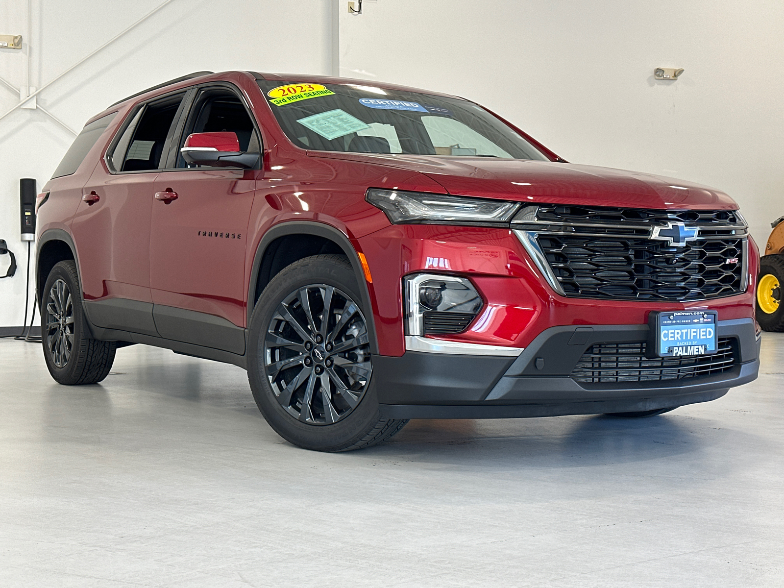 2023 Chevrolet Traverse RS 2