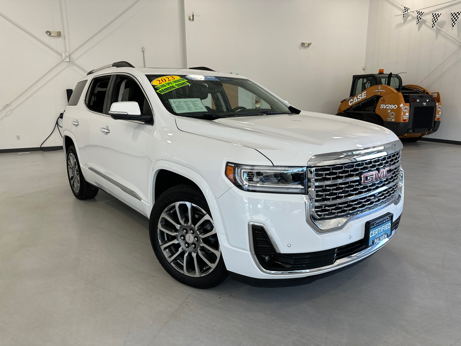 2023 GMC Acadia Denali 4