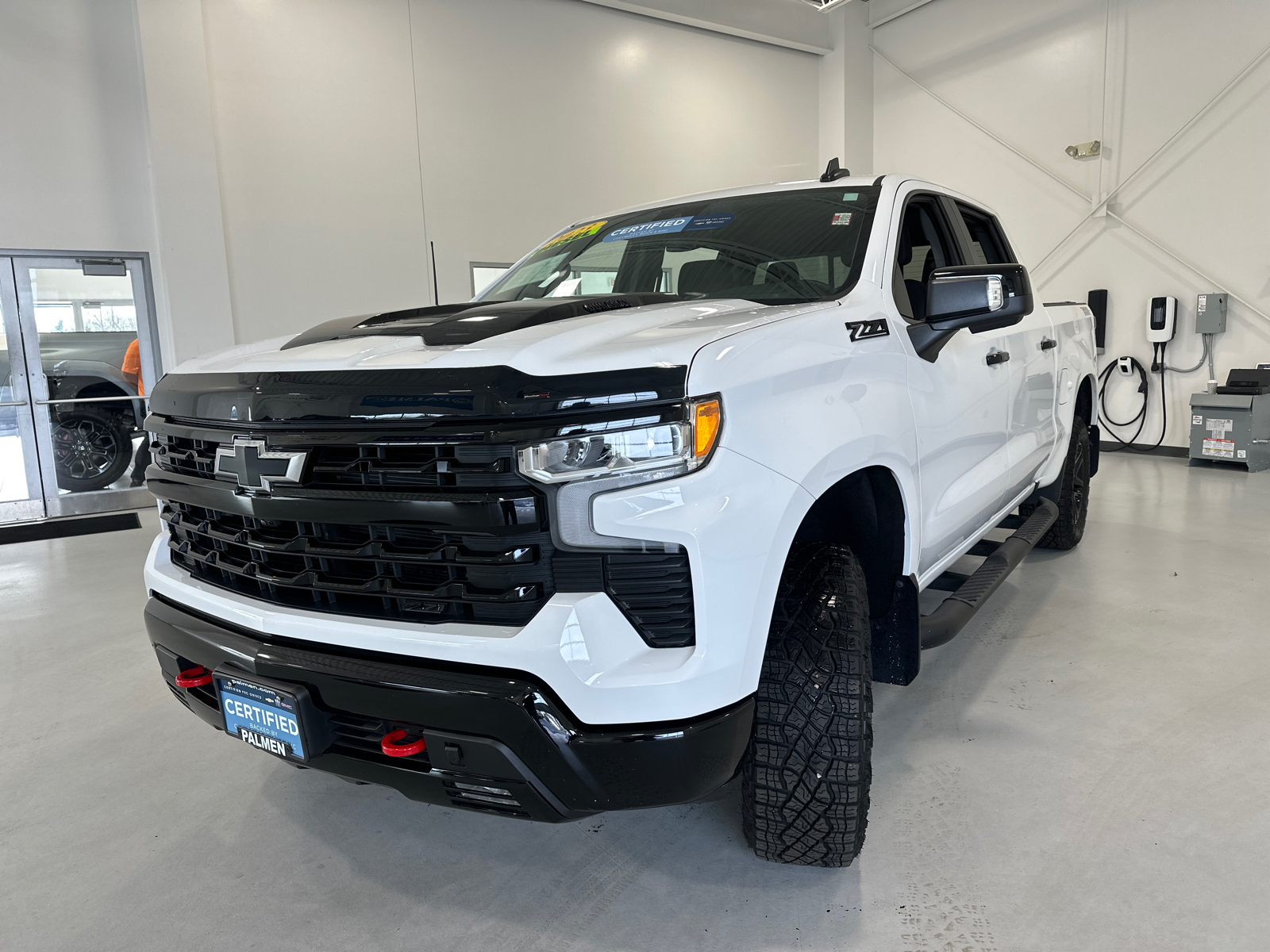 2023 Chevrolet Silverado 1500 LT Trail Boss 10