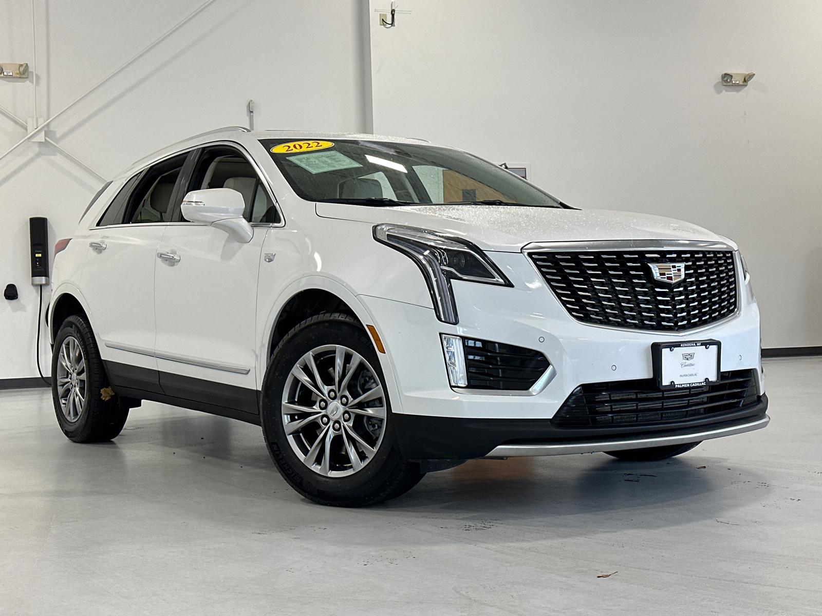 2022 Cadillac XT5 Premium Luxury 1