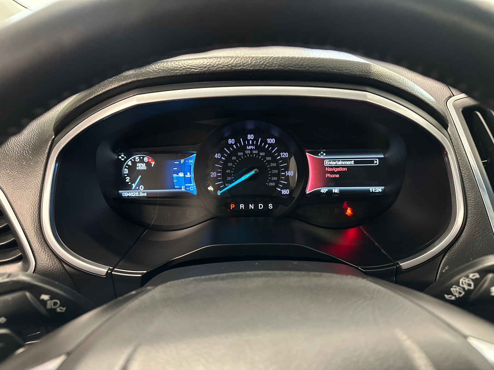 2018 Ford Edge Titanium 19