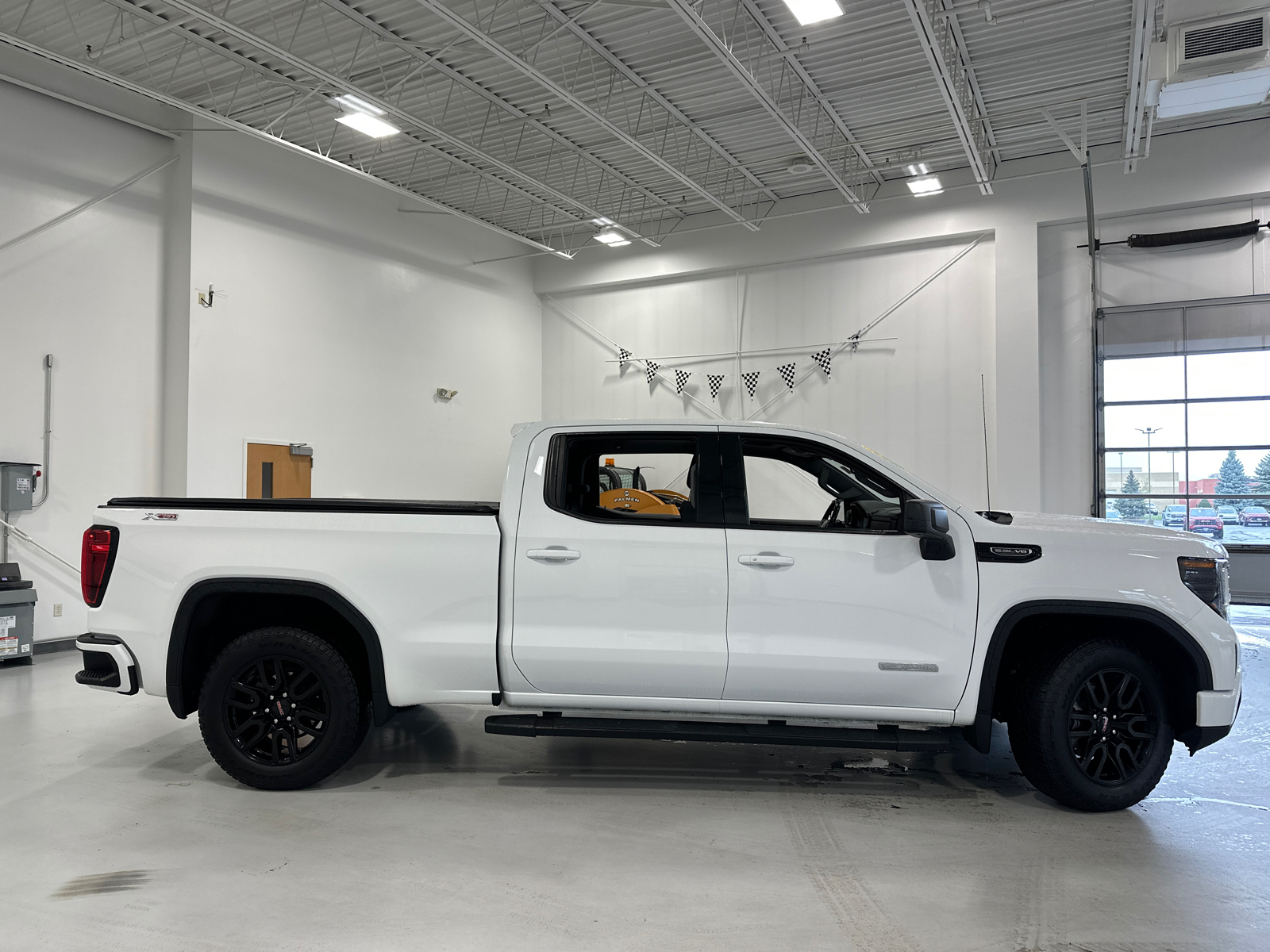 2022 GMC Sierra 1500 Elevation 5