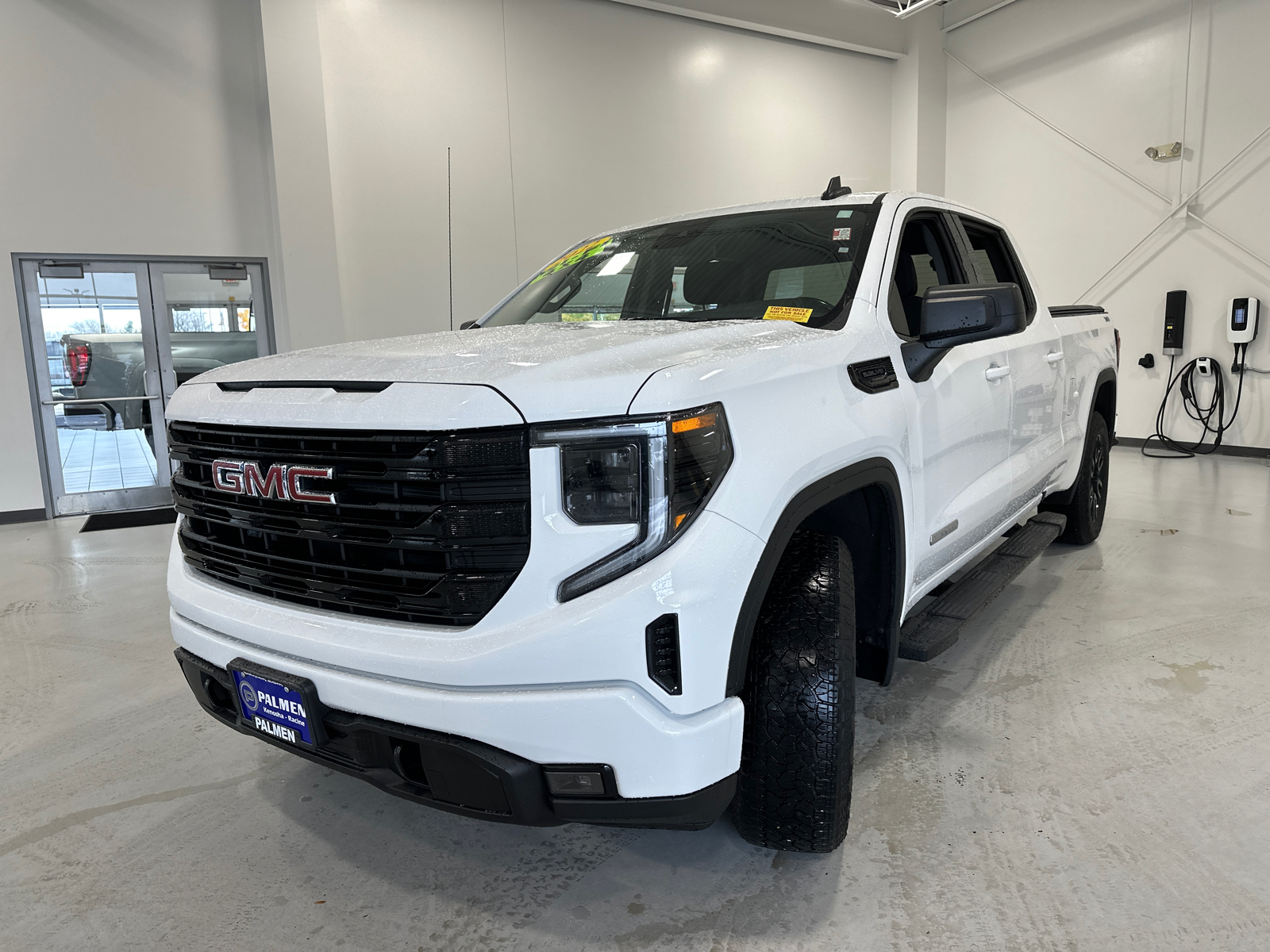 2022 GMC Sierra 1500 Elevation 10