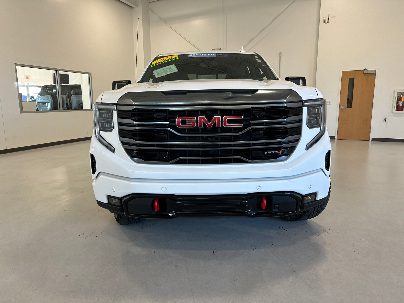 2023 GMC Sierra 1500 AT4 3