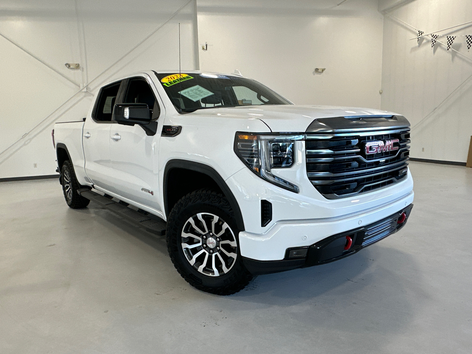 2023 GMC Sierra 1500 AT4 4