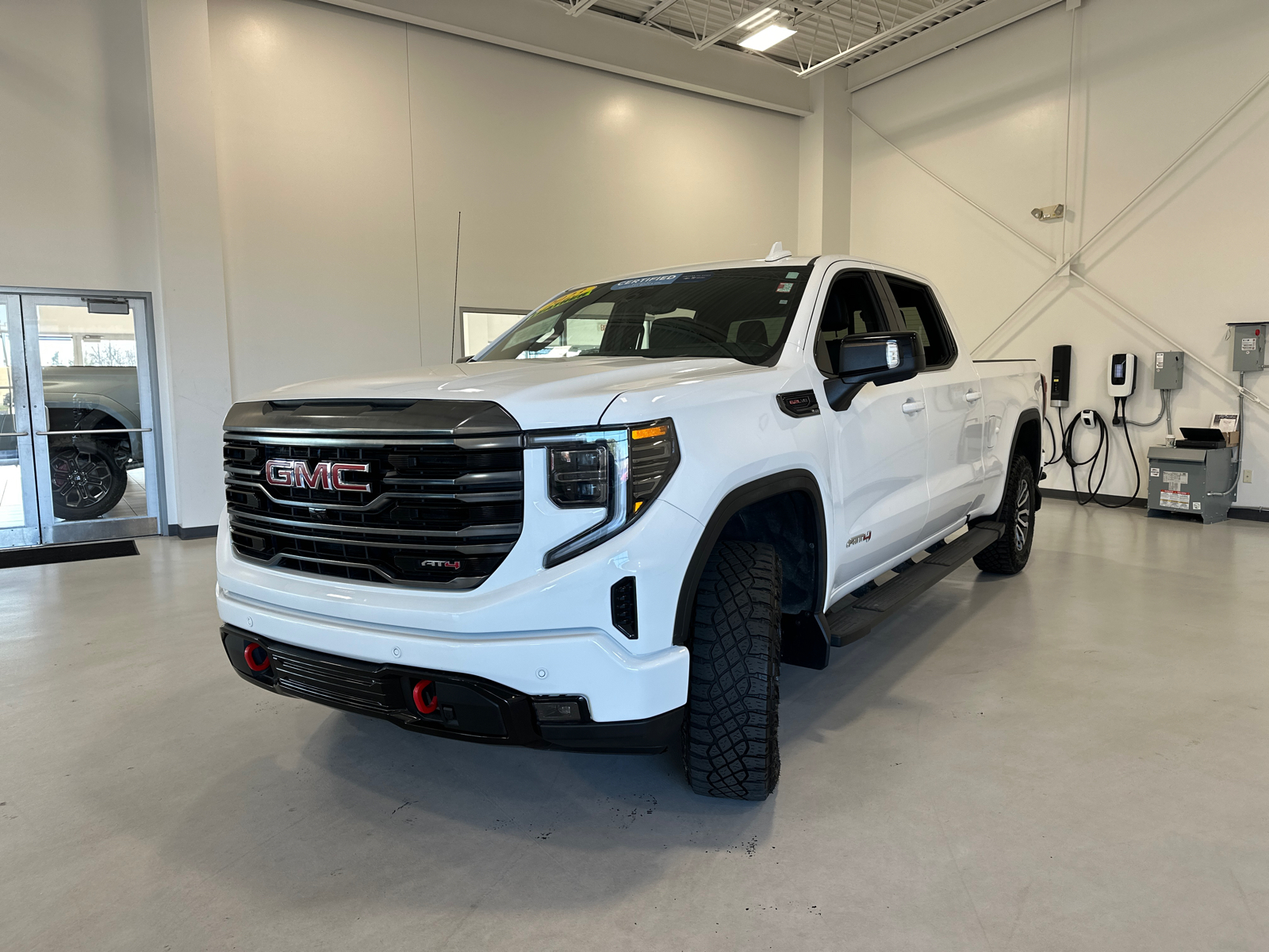 2023 GMC Sierra 1500 AT4 10