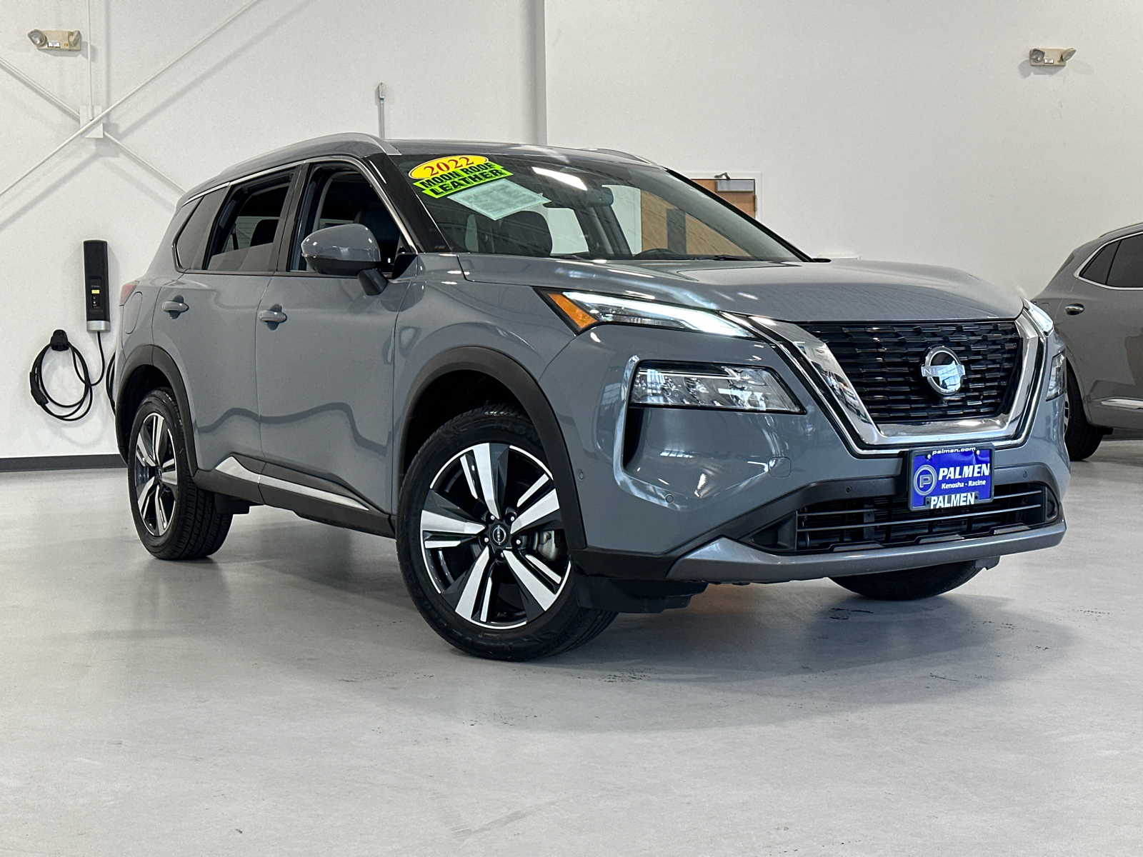 2023 Nissan Rogue SL 1