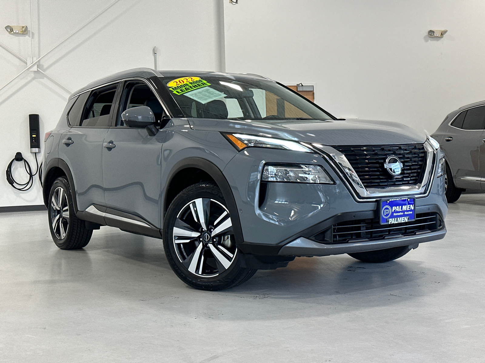 2023 Nissan Rogue SL 2