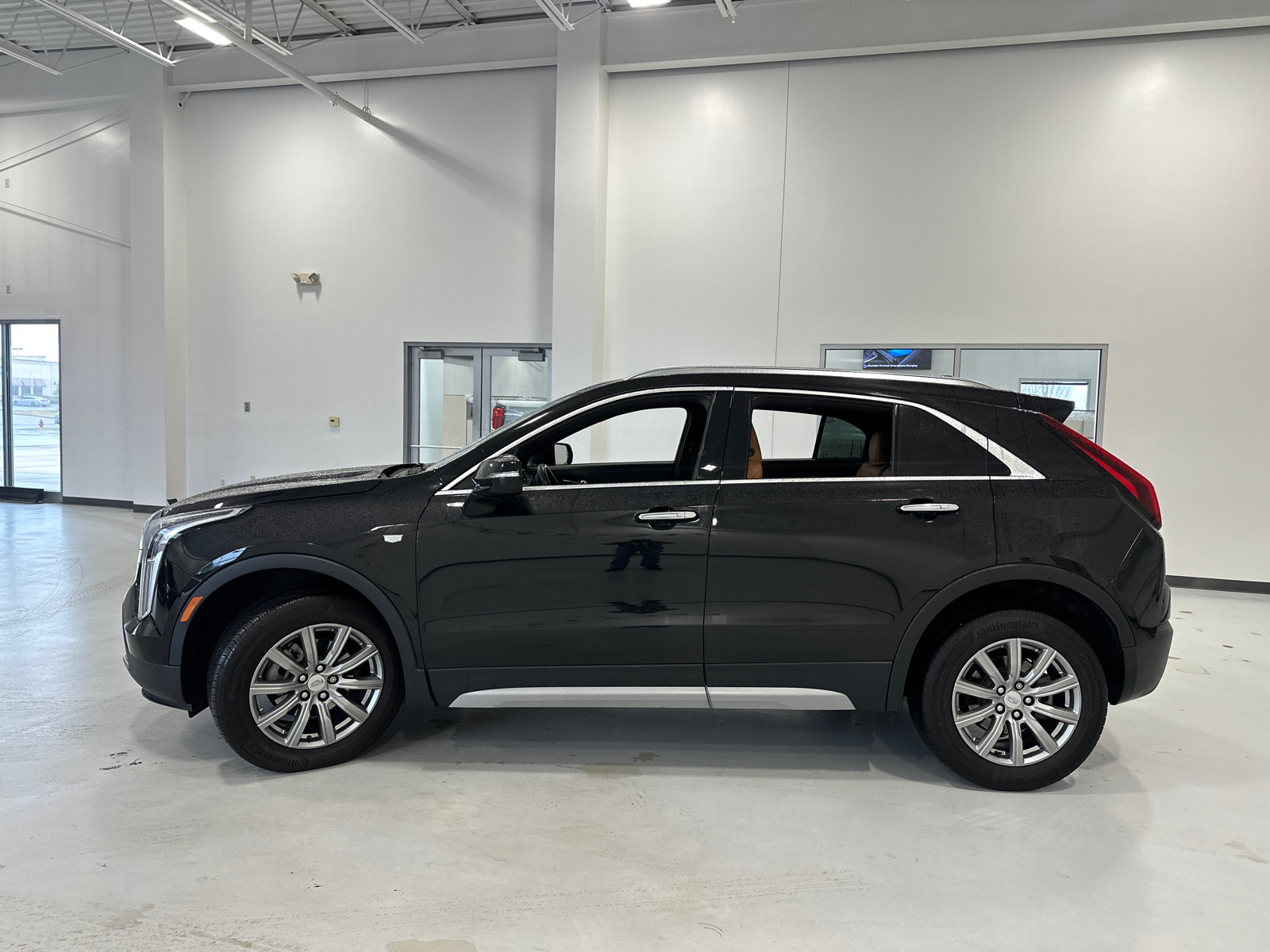 2021 Cadillac XT4 Premium Luxury 6