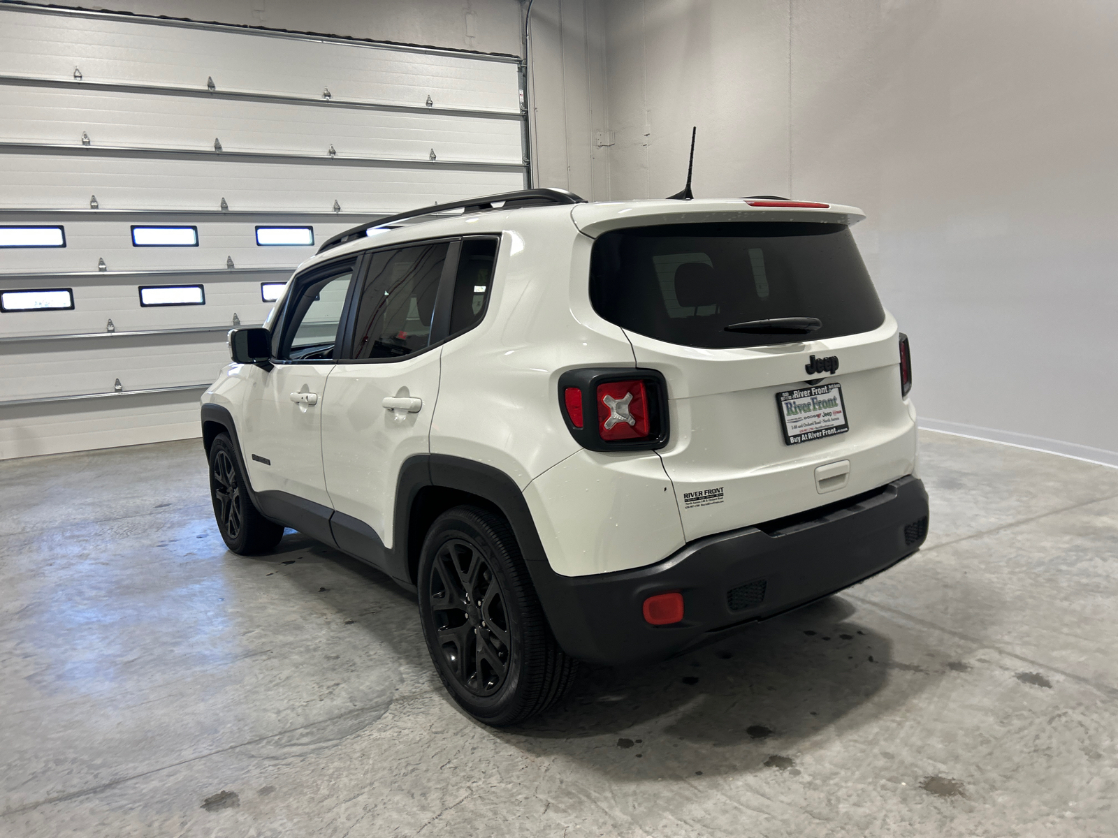 2018 Jeep Renegade Altitude 8