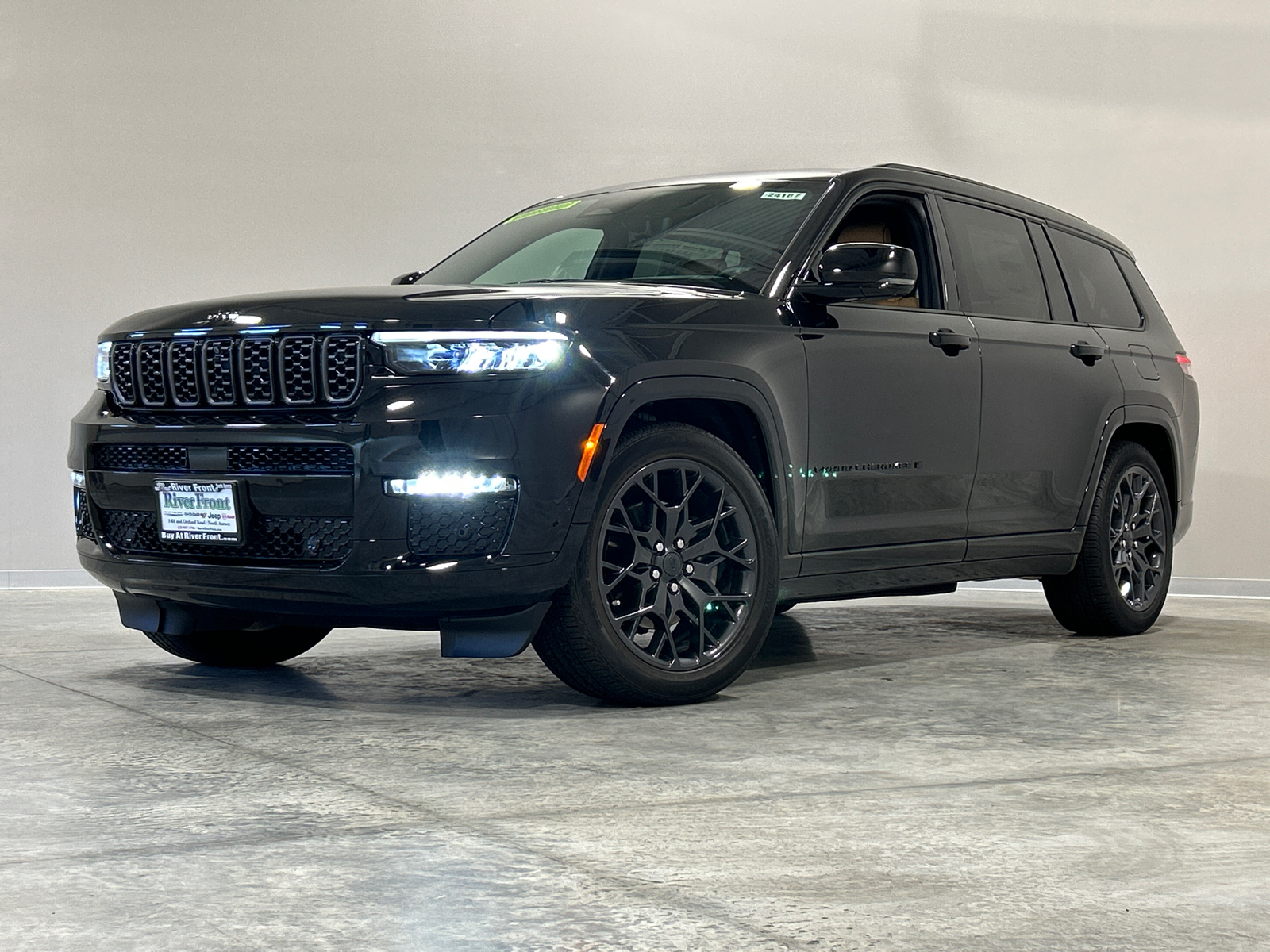 2024 Jeep Grand Cherokee L Summit 2