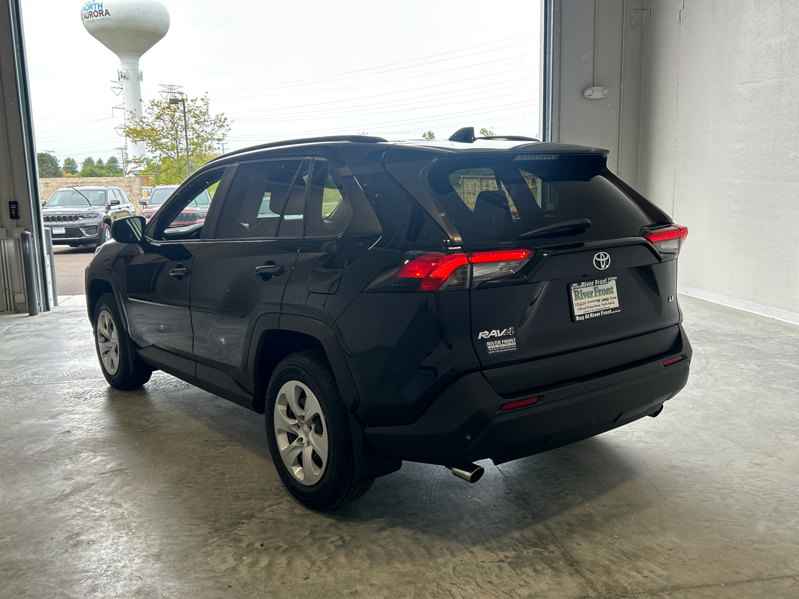 2019 Toyota RAV4 LE 6