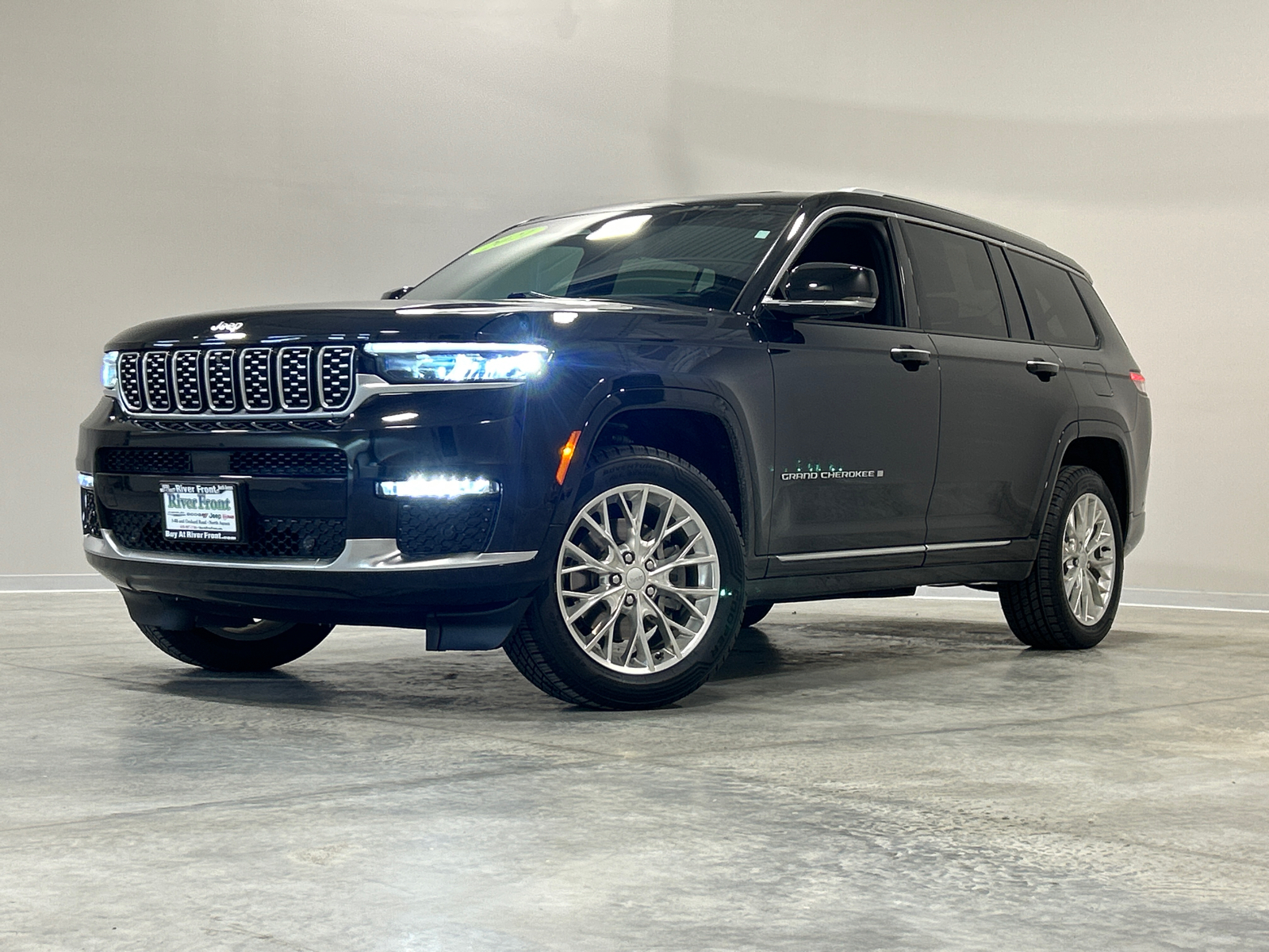 2021 Jeep Grand Cherokee L Summit 2