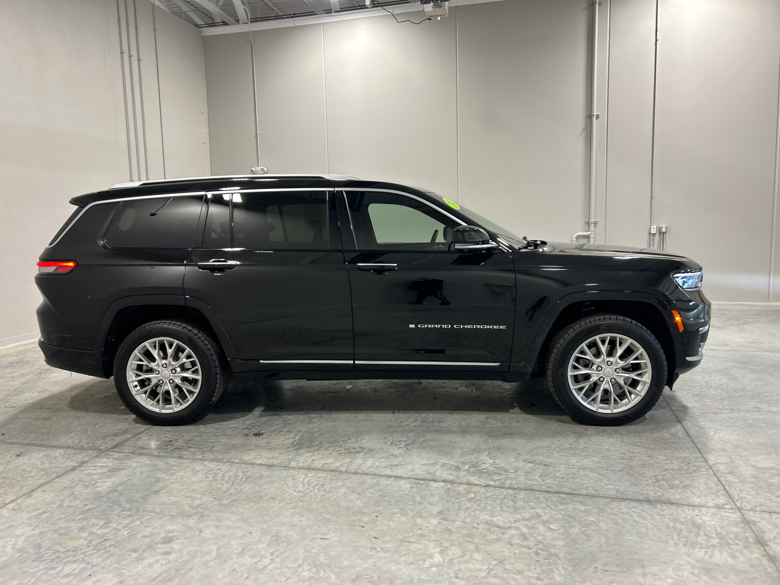 2021 Jeep Grand Cherokee L Summit 7