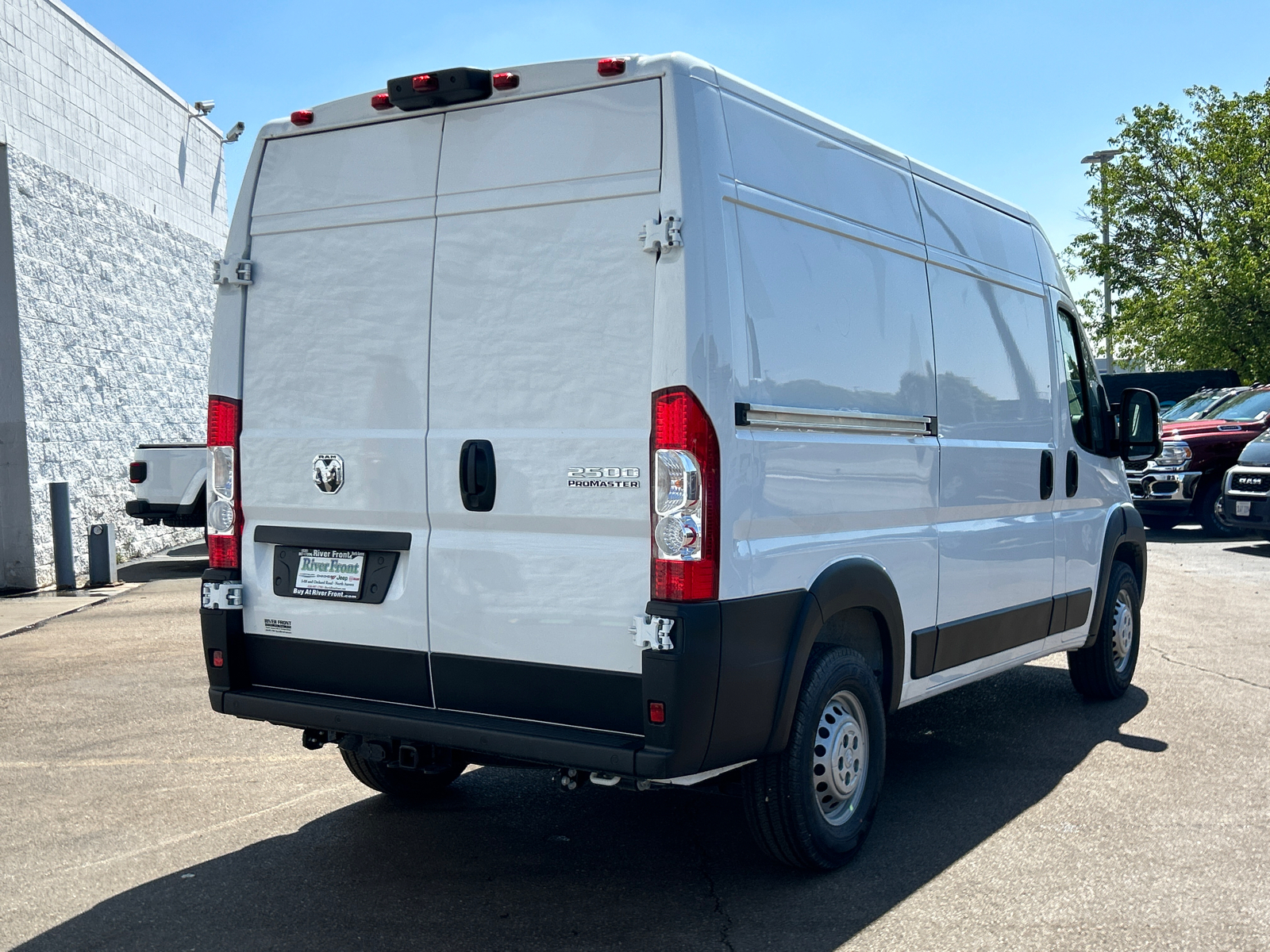 2024 Ram ProMaster 2500 High Roof 8