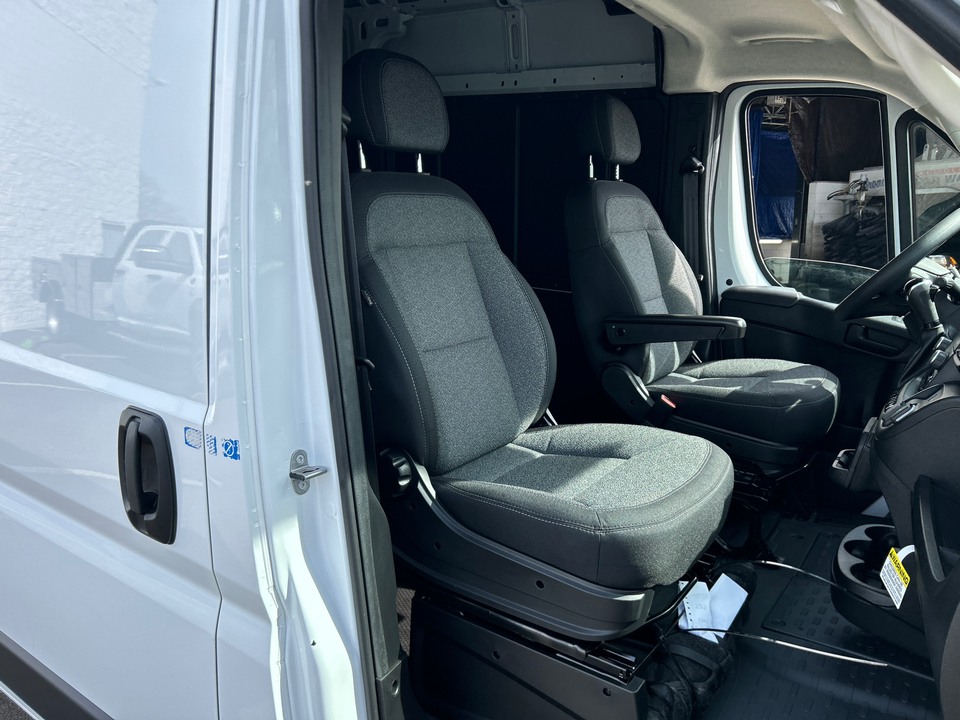 2024 Ram ProMaster 1500 High Roof 31