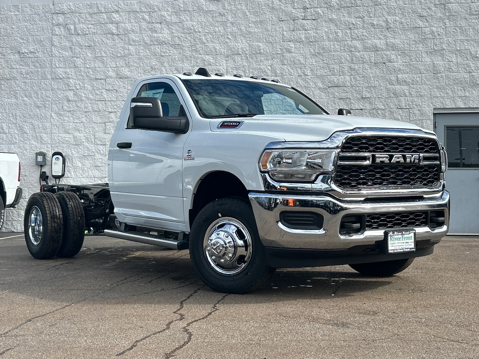 2024 Ram 3500 Tradesman 1