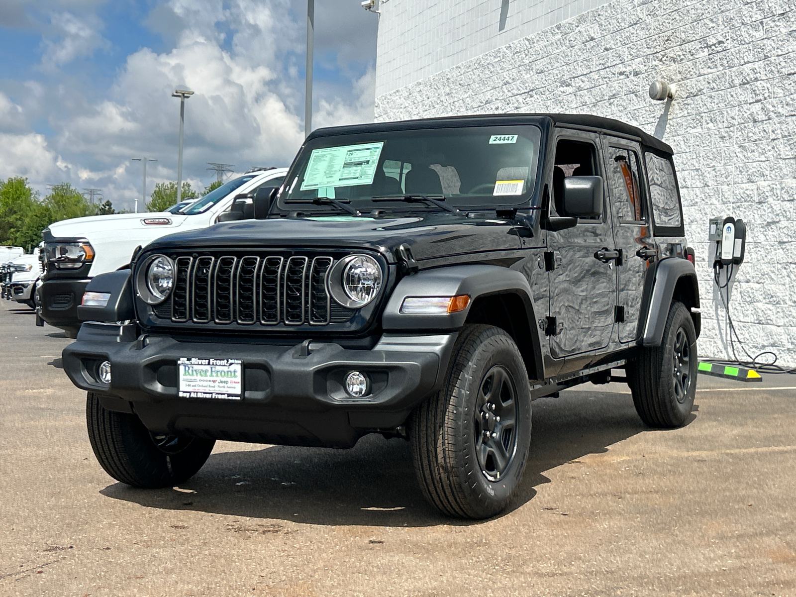 2024 Jeep Wrangler Sport 4