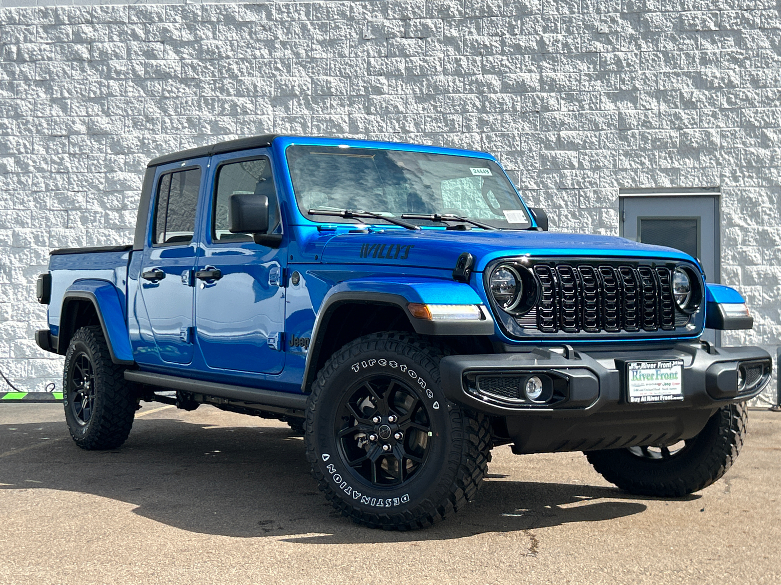 2024 Jeep Gladiator  2