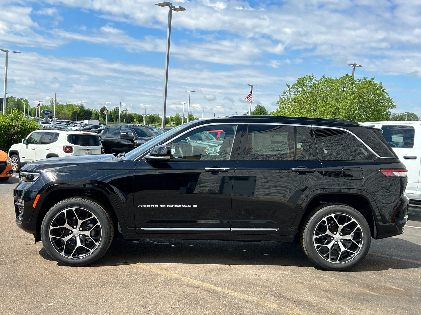 2024 Jeep Grand Cherokee Summit 5