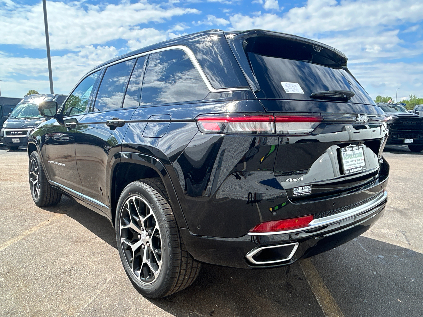 2024 Jeep Grand Cherokee Summit 6