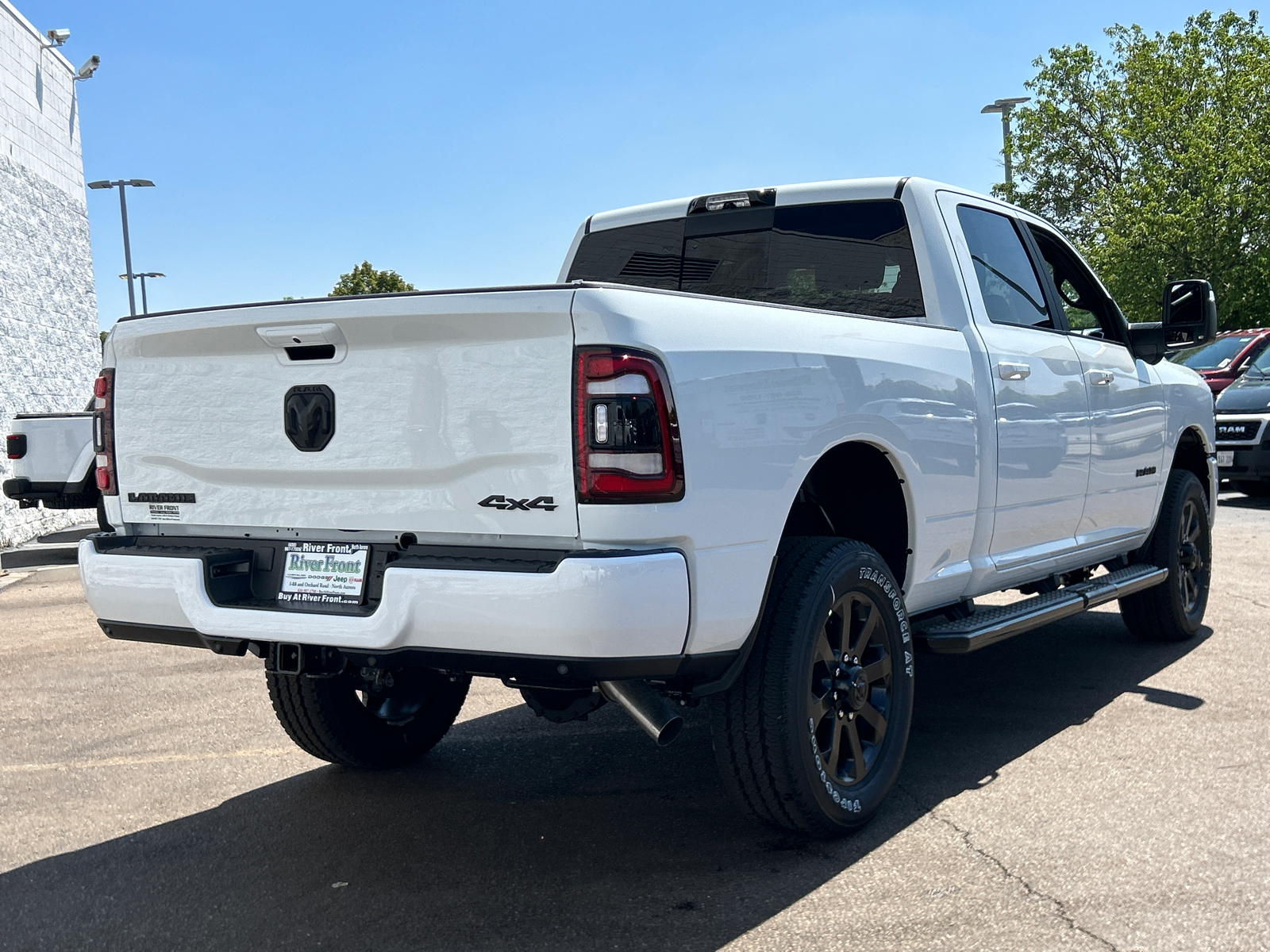 2024 Ram 2500 Laramie 8