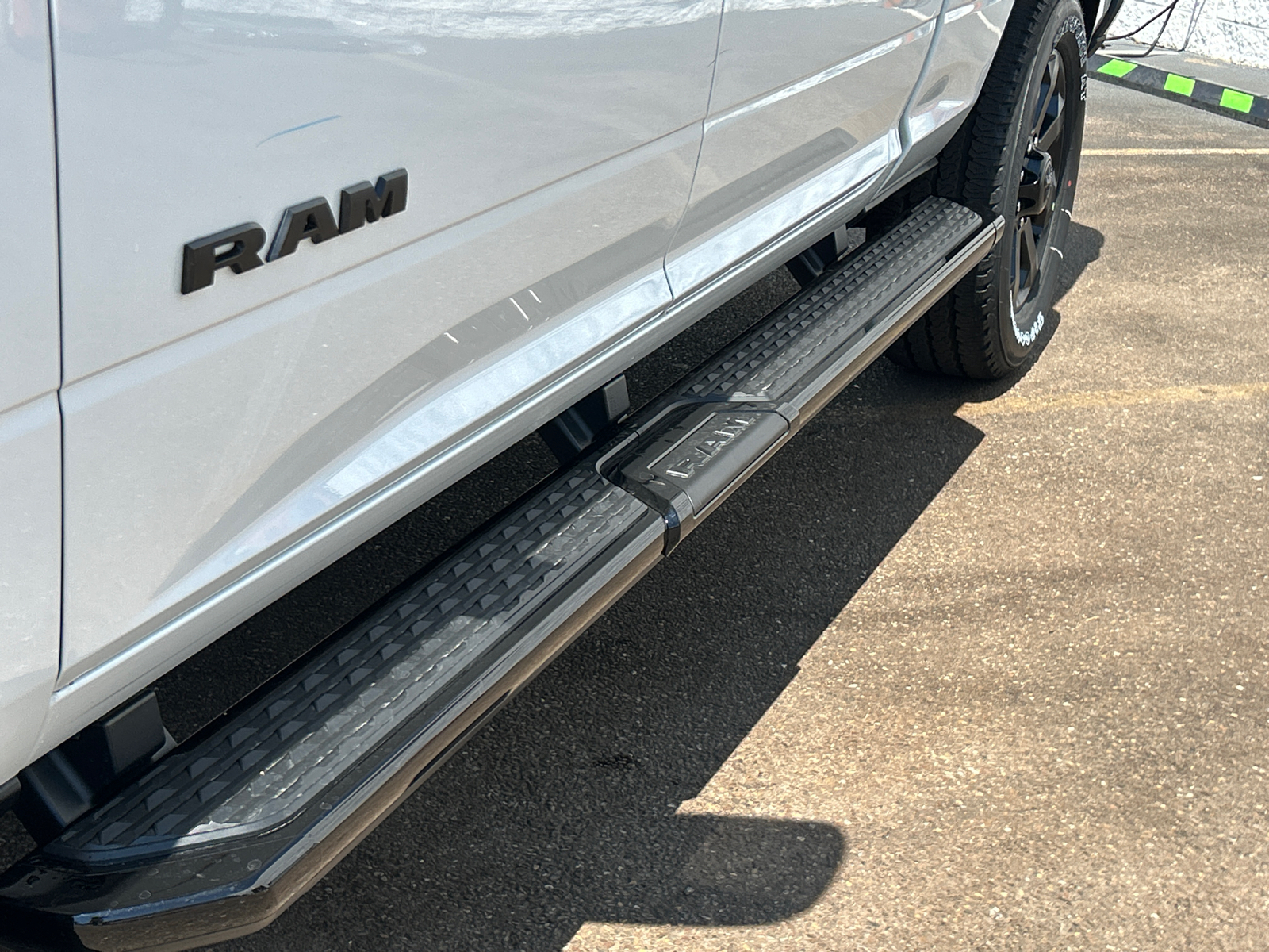 2024 Ram 2500 Laramie 13