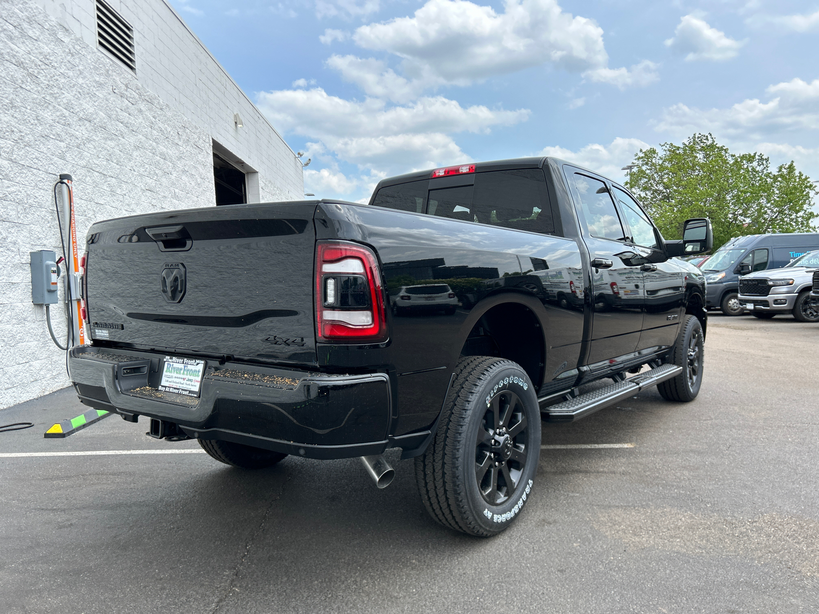 2024 Ram 2500 Laramie 8