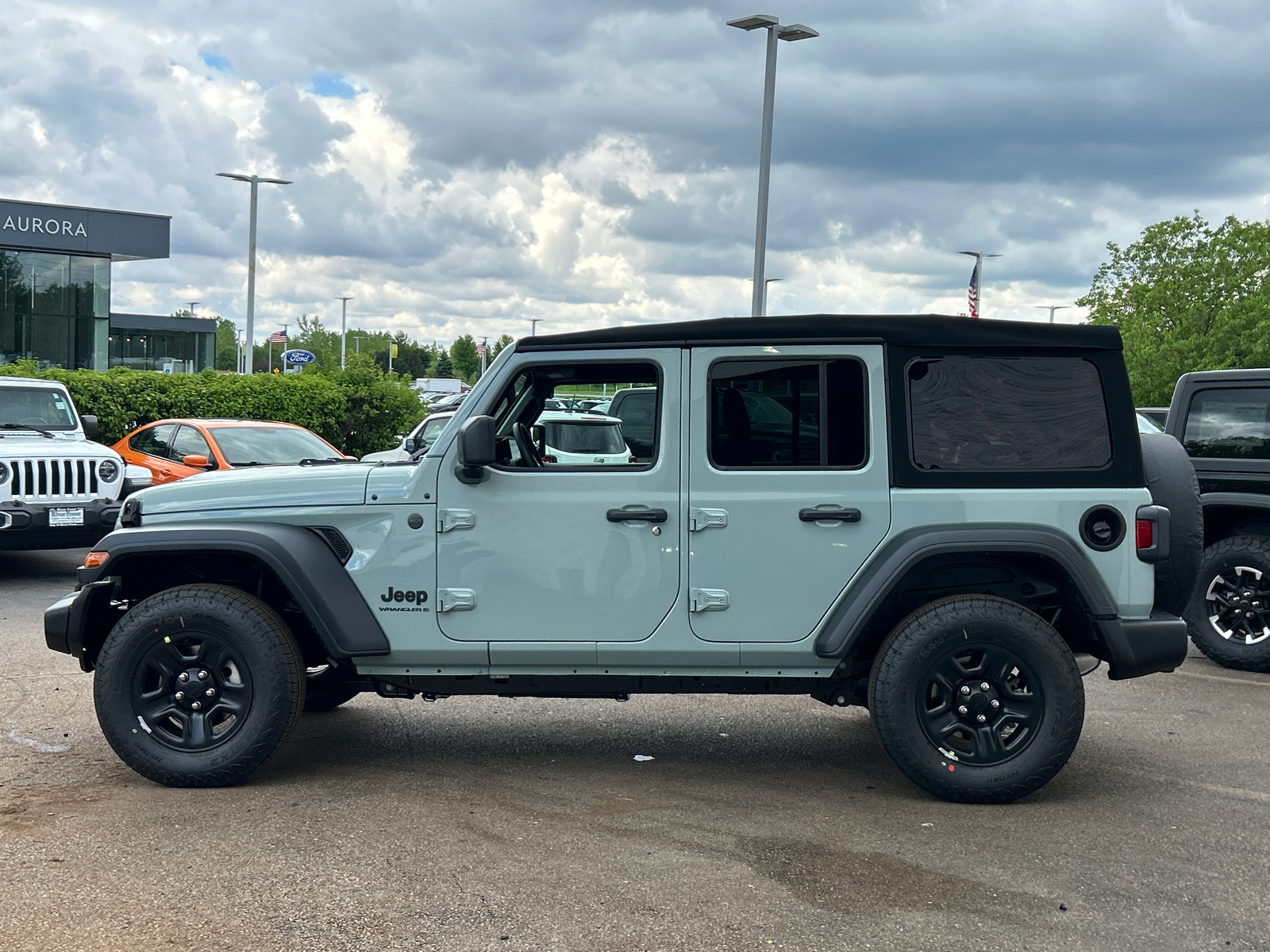 2024 Jeep Wrangler Sport 5