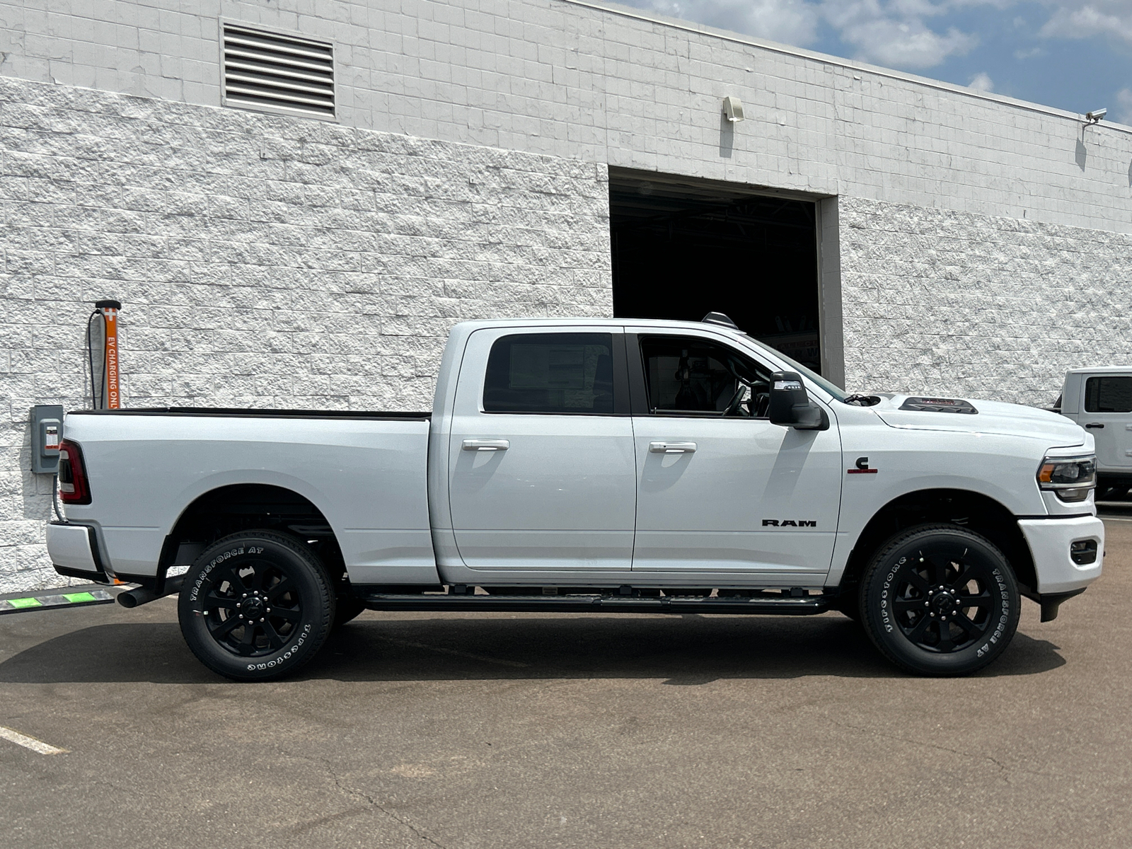 2024 Ram 2500 Laramie 9