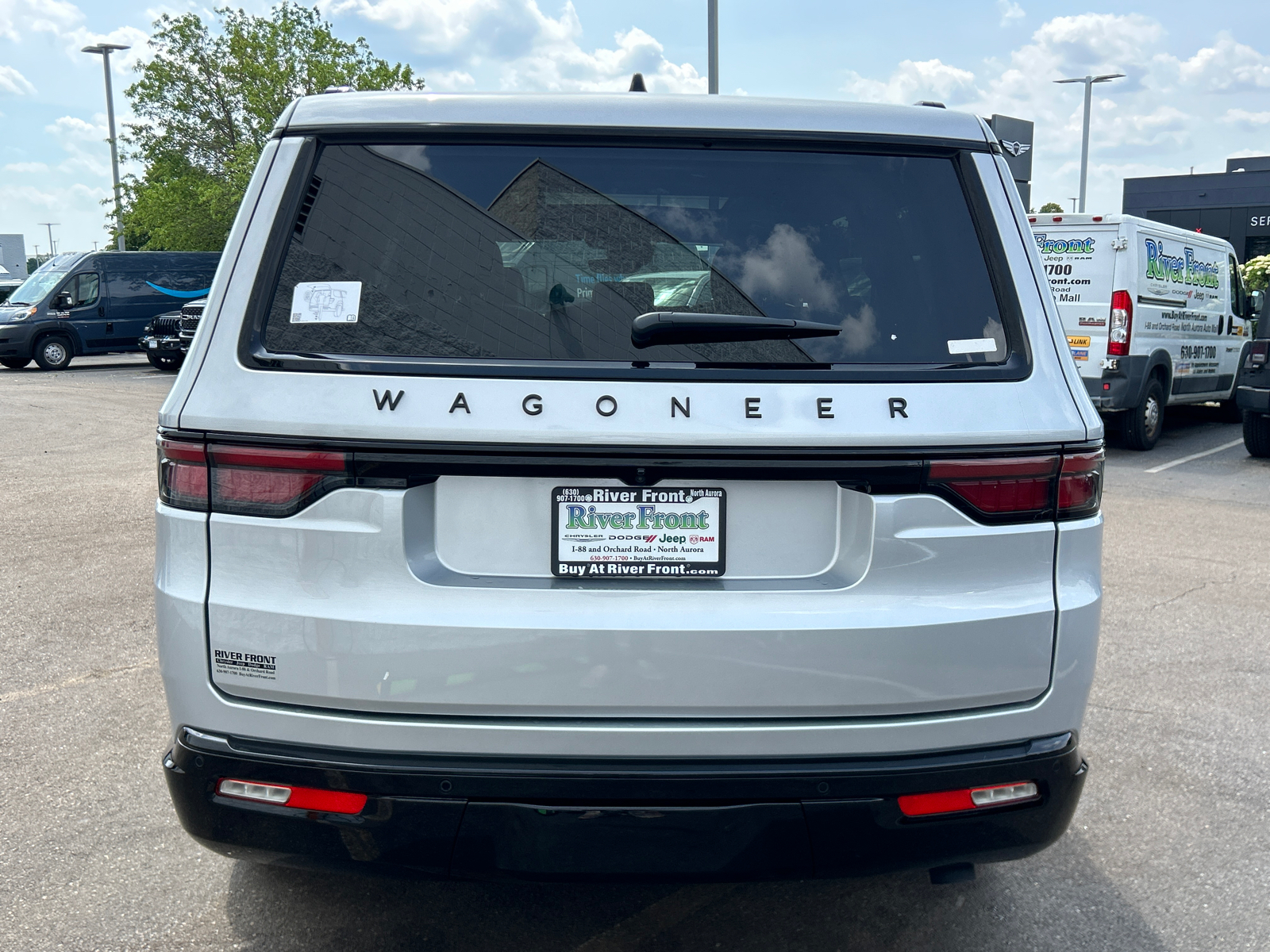 2024 Jeep Wagoneer Series II 7