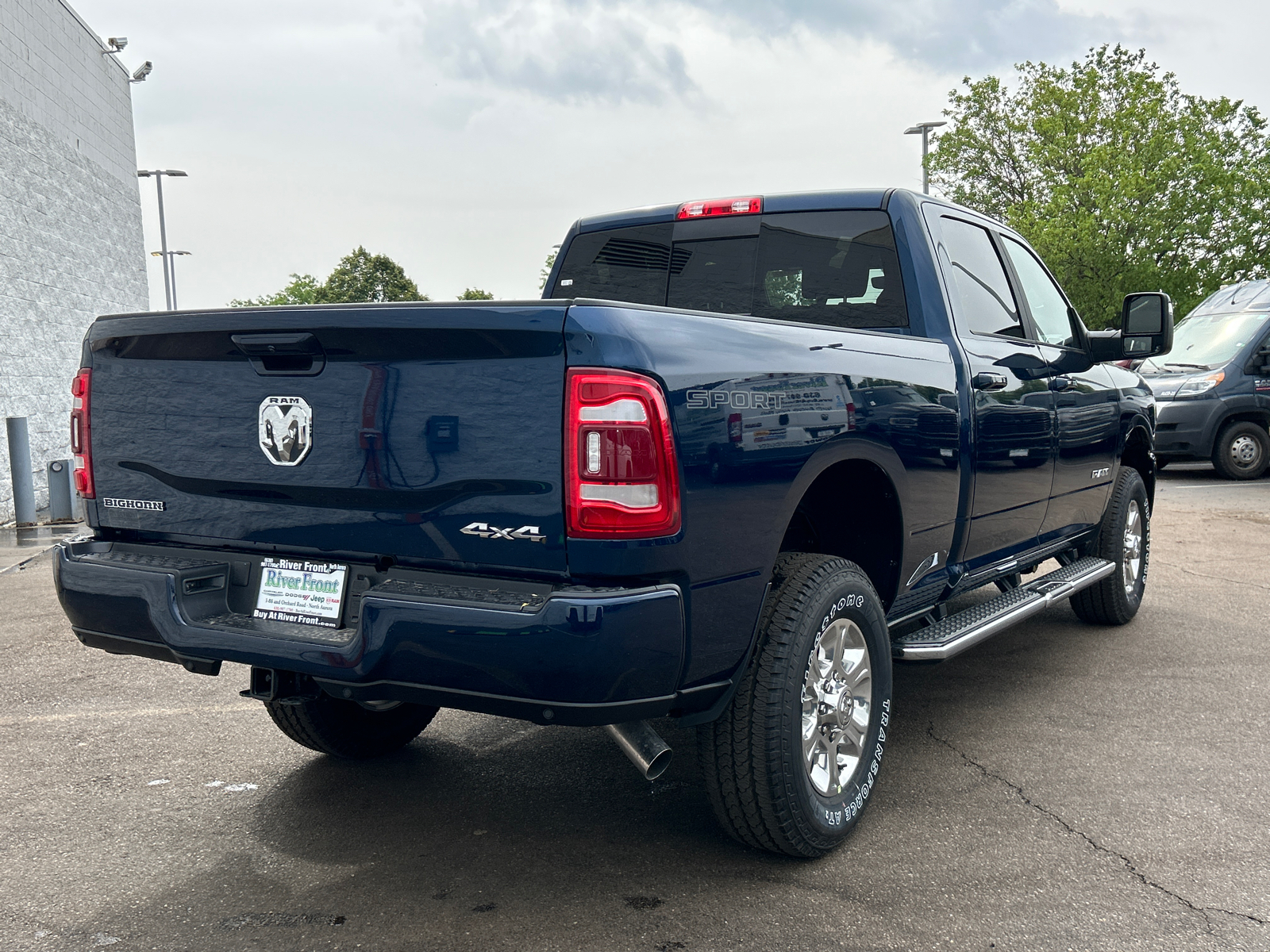 2024 Ram 2500 Big Horn 8