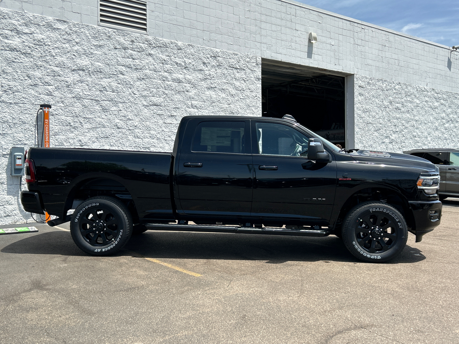 2024 Ram 2500 Laramie 9