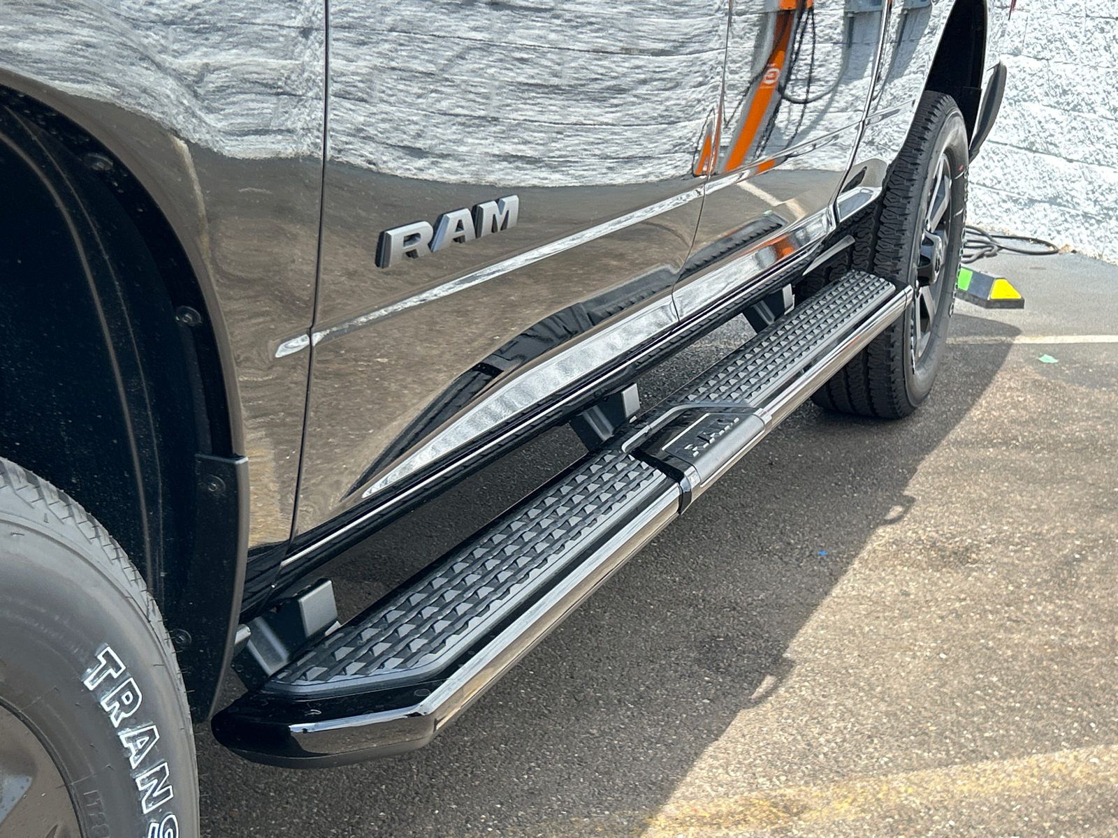 2024 Ram 2500 Laramie 12