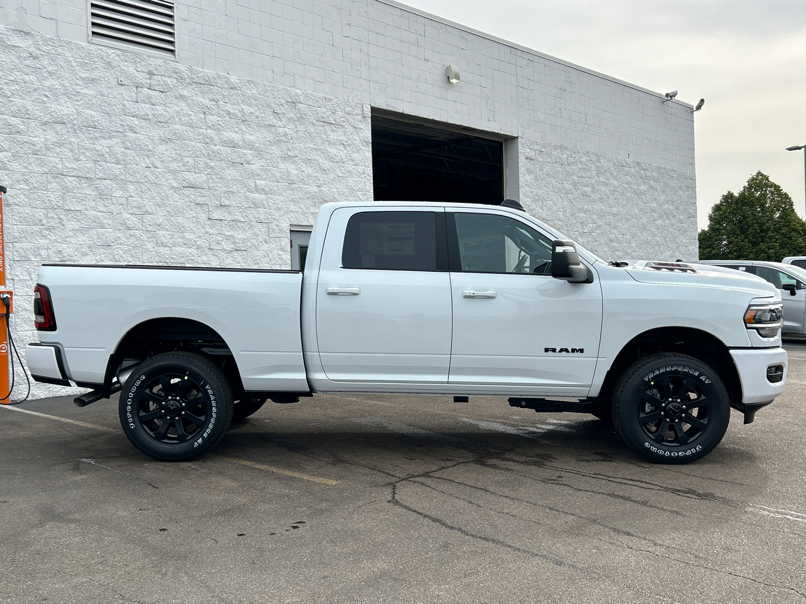 2024 Ram 2500 Laramie 9