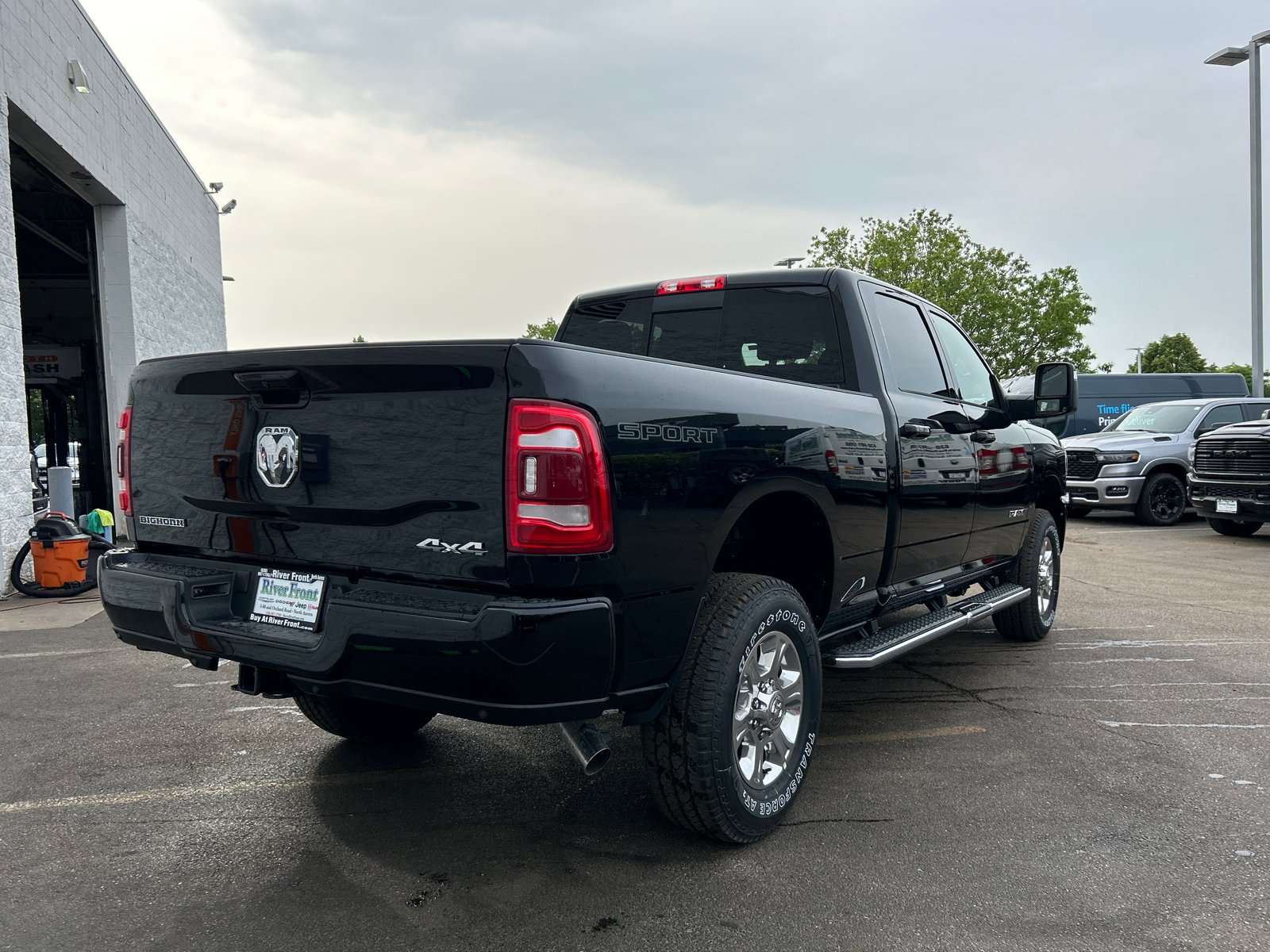 2024 Ram 2500 Big Horn 8