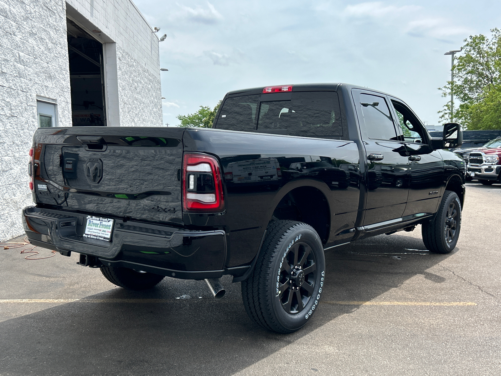 2024 Ram 2500 Laramie 8