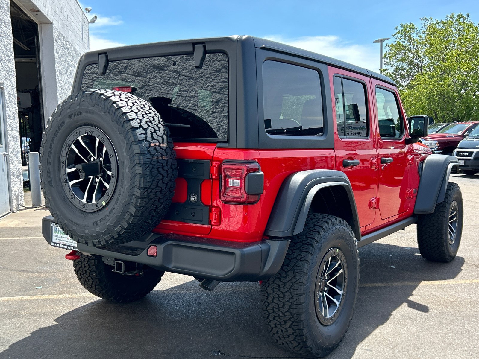 2024 Jeep Wrangler Rubicon 8