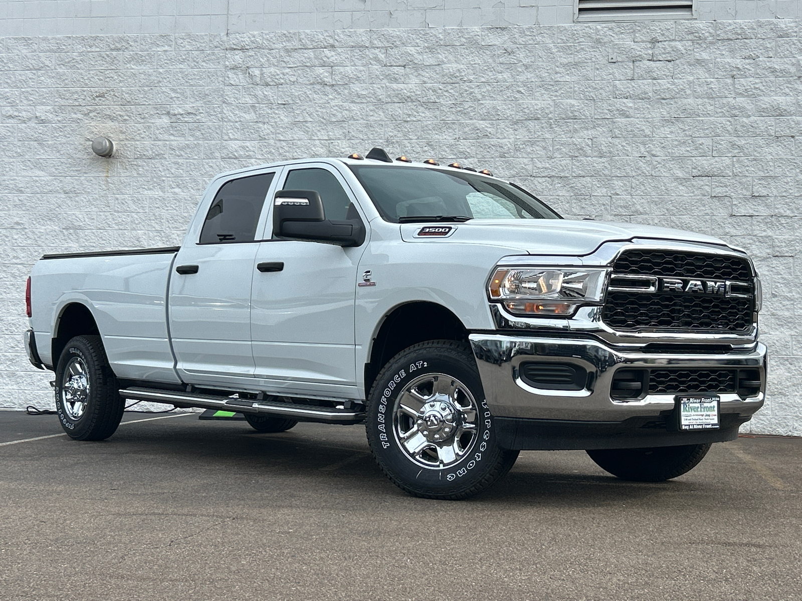 2024 Ram 3500 Tradesman 2